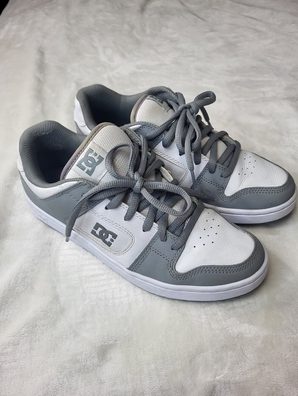 DC Grey and White Skate Sneakers. Mens Size 7.5 Ladies Size 9